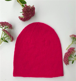 THE EVERYDAY CASHMERE HAT
